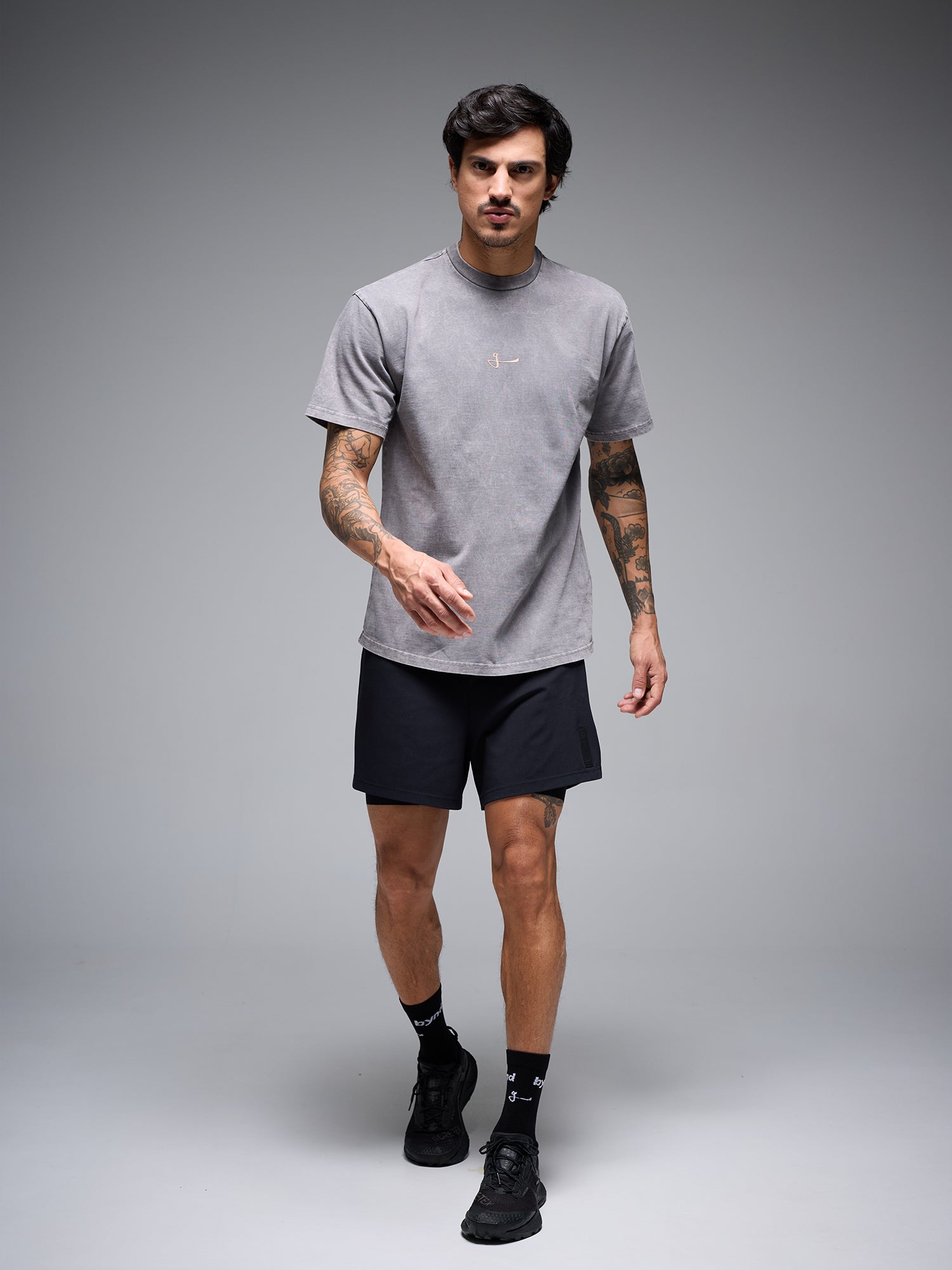 OVERSIZED ACID WASH COTTON TEE - GREY