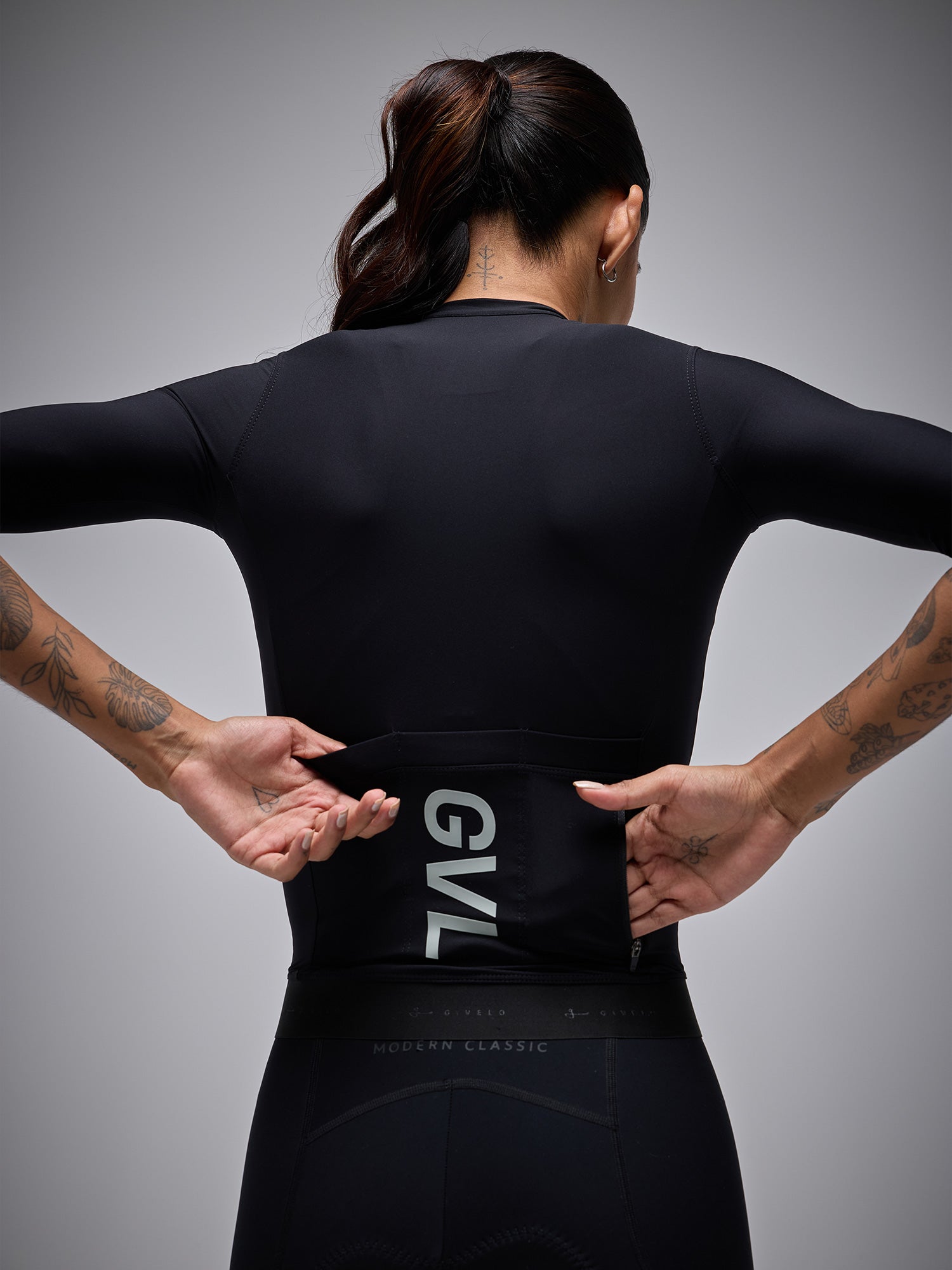 MODERN CLASSIC SS JERSEY - BLACK