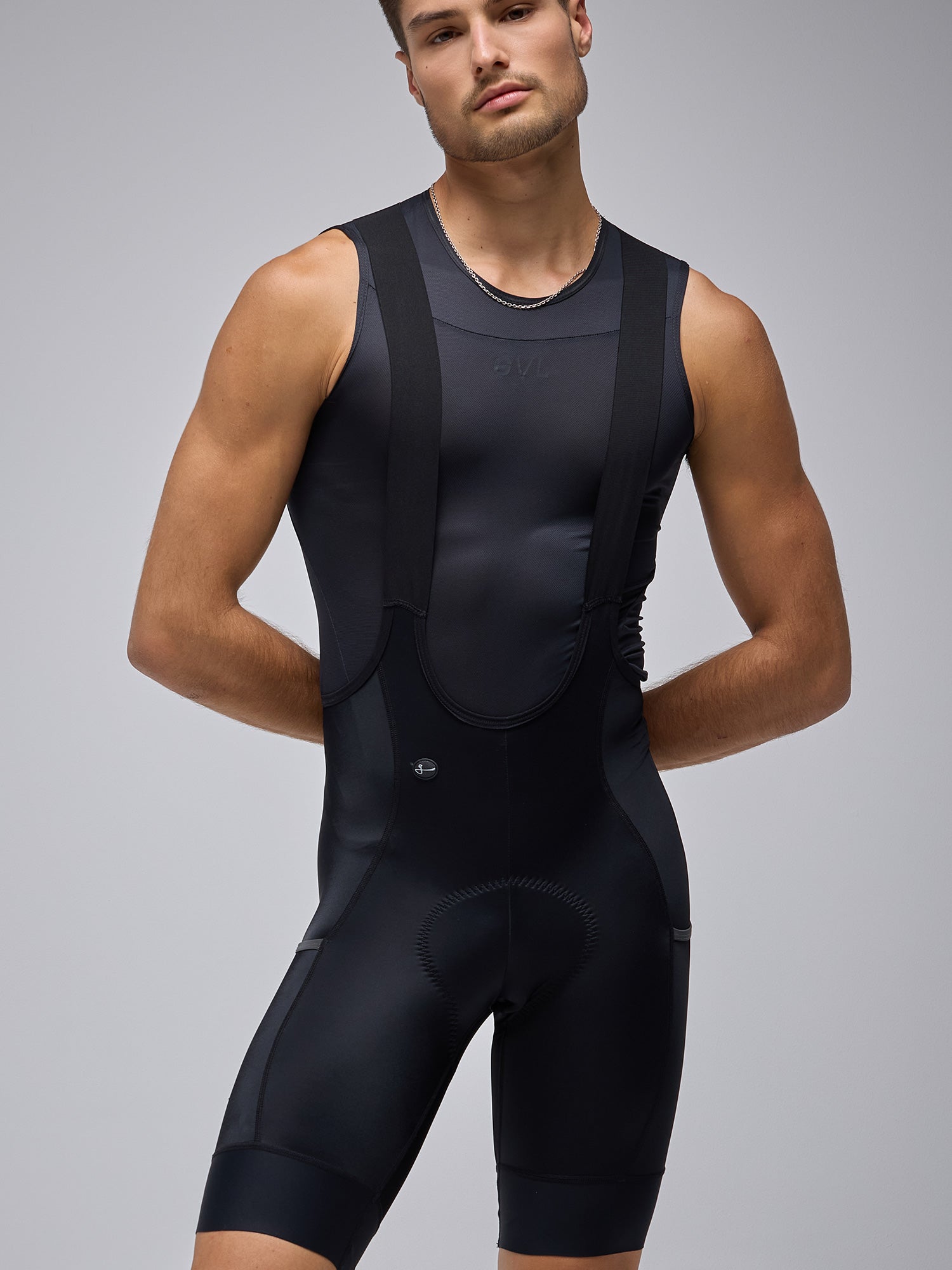 MEN'S ESSNTL CARGO BIB SHORTS - BLACK